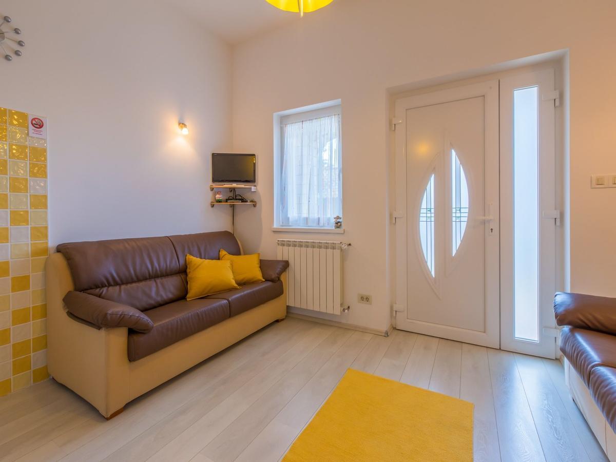 Apartments Franco Селце Экстерьер фото